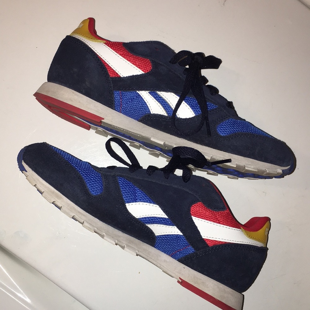 Boys Reebok Classic - Picture 3 of 8